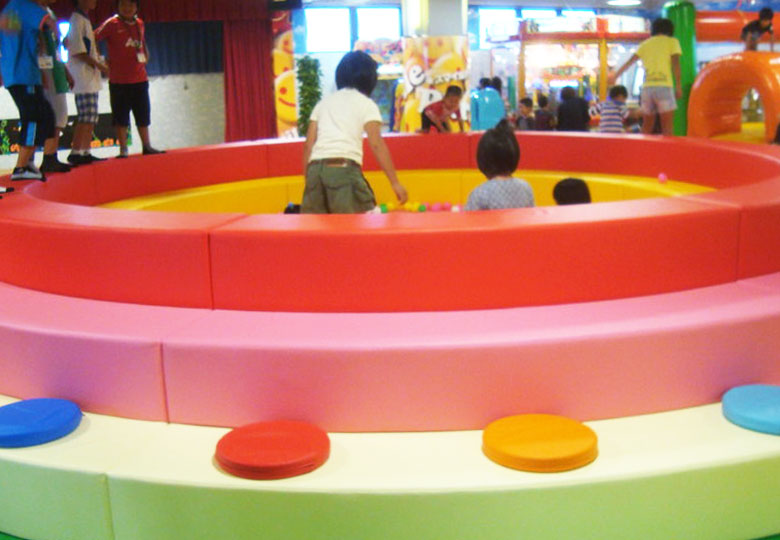 大型小売店舗のキッズコーナー設置イメージ